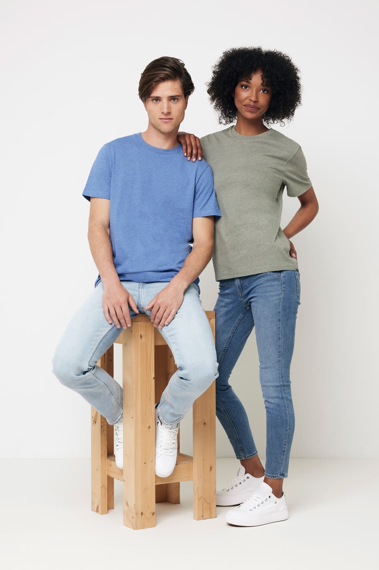 T-shirt en coton recyclé non teinté Iqoniq Manuel