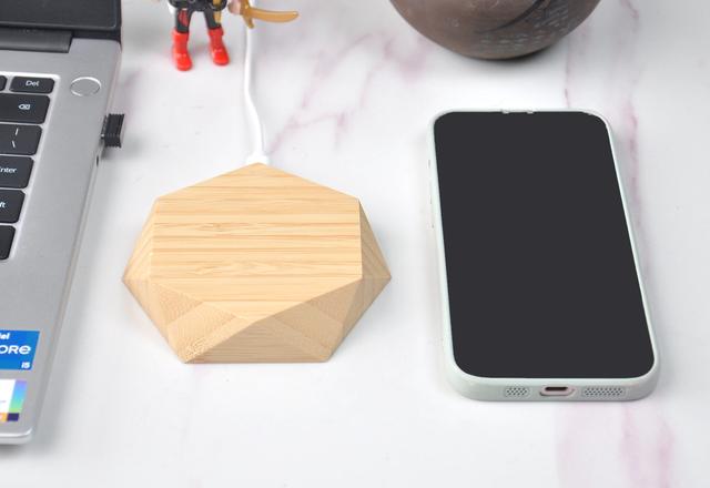 Chargeur sans fil 15W bambou Vanessa