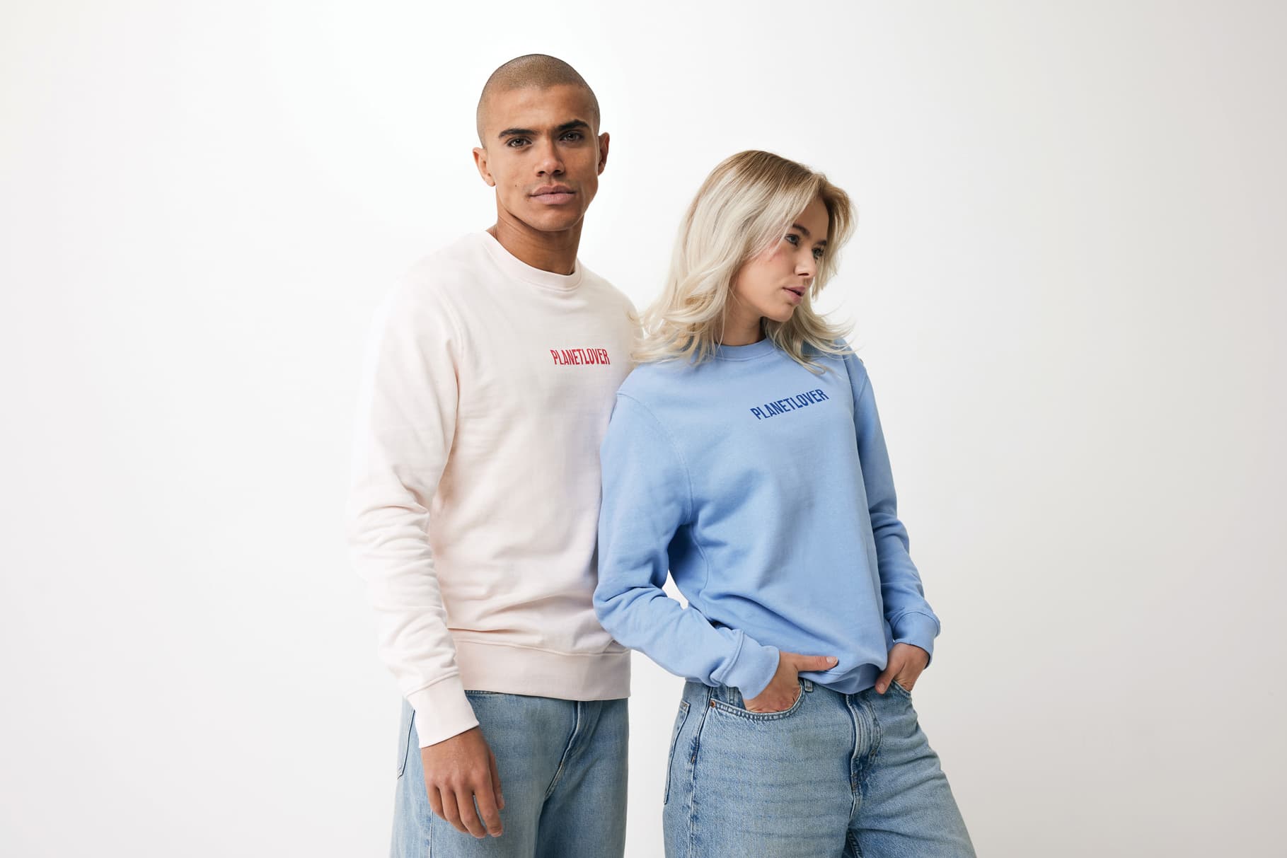 Sweater léger à col rond en coton recyclé Iqoniq Etosha