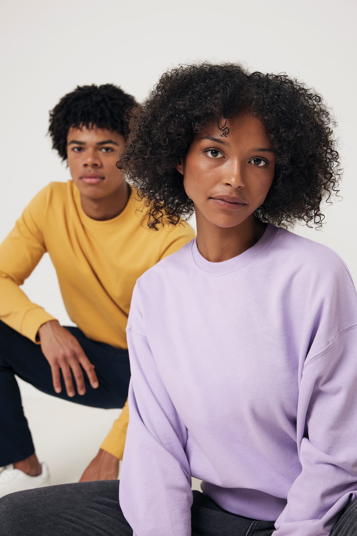 Sweater à col rond en coton recyclé Iqoniq Kruger