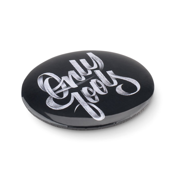 Pins en métal avec miroir MIRROR