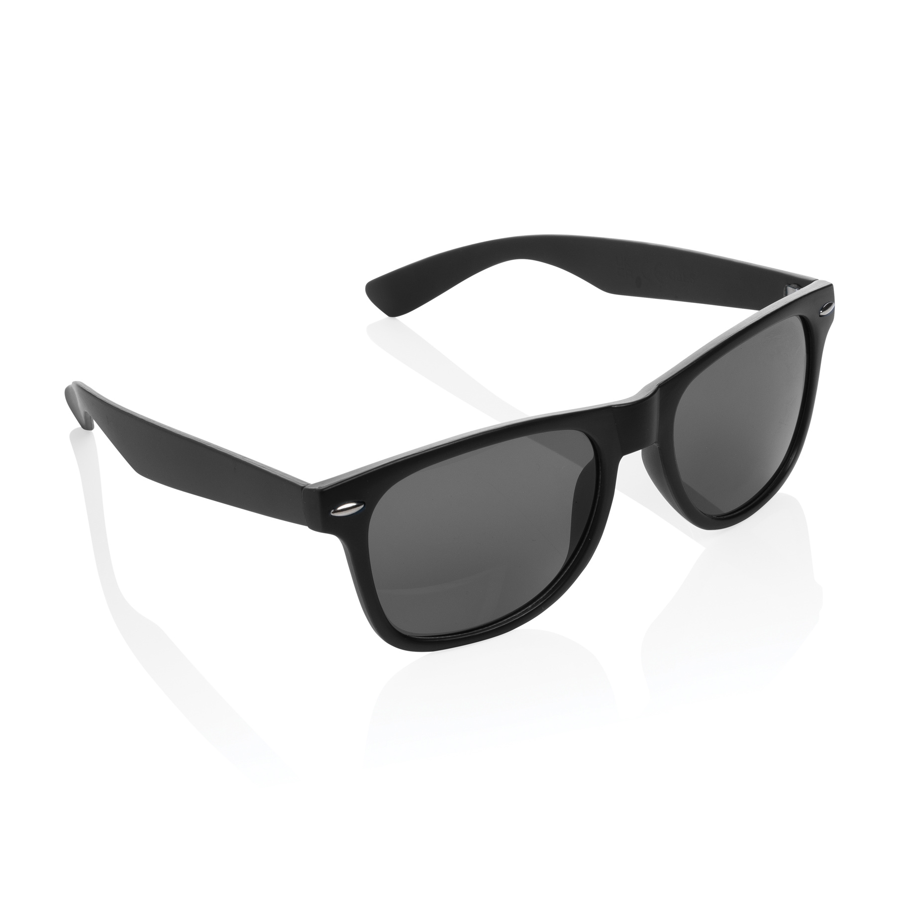 Lunettes de soleil en plastique recyclé GRS